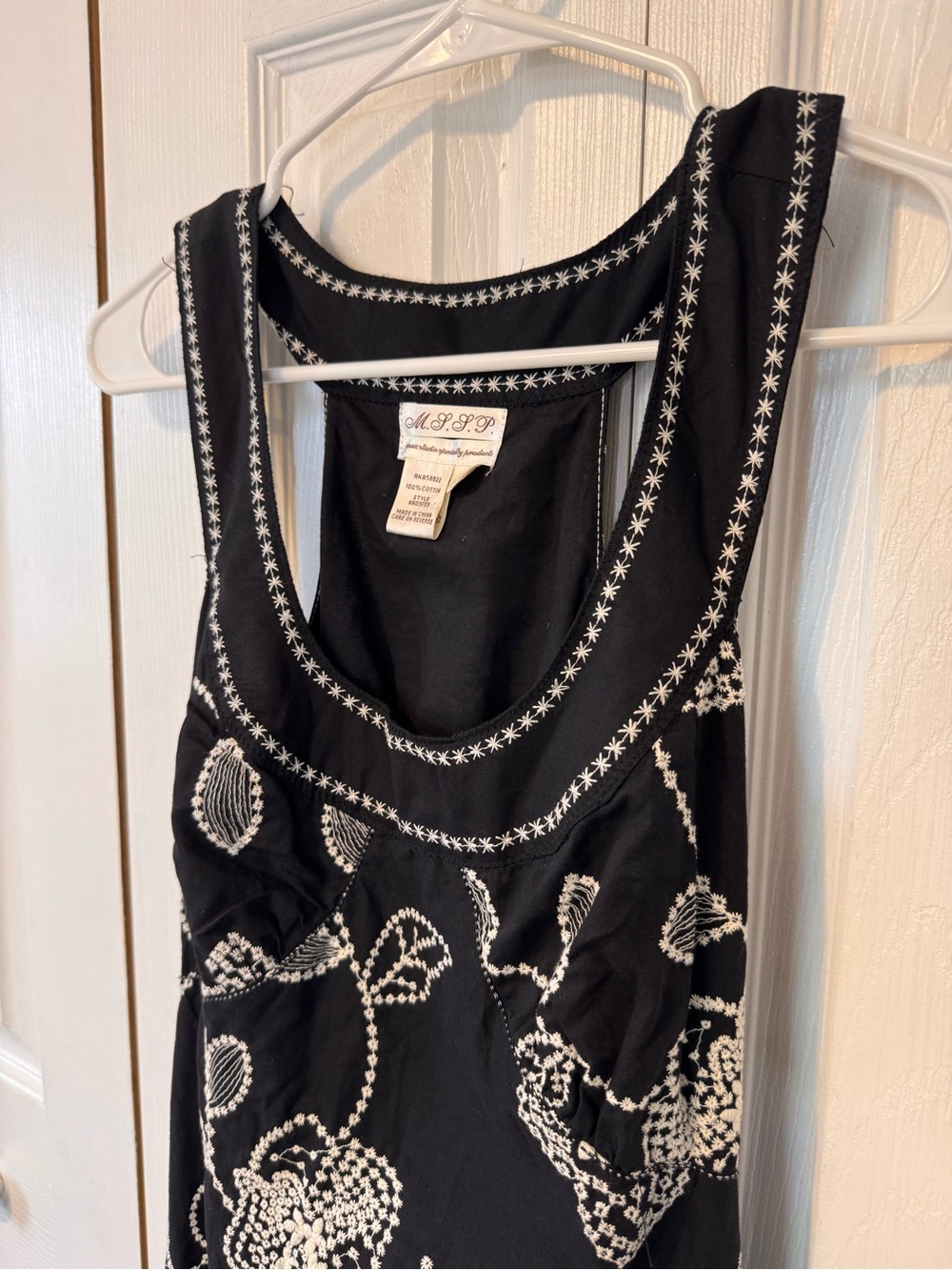 M.S.S.P Max Studio Black, Floral Embroidered Sleeveless Dress Lined Size Medium - Picture 4 of 11